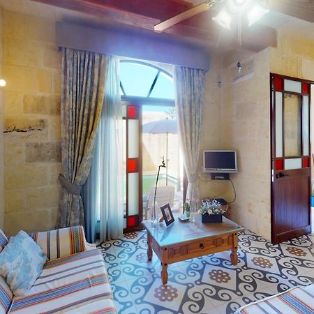 Qala Bed&Breakfast With Swimming Pool - Il-Wenniessa Exterior photo