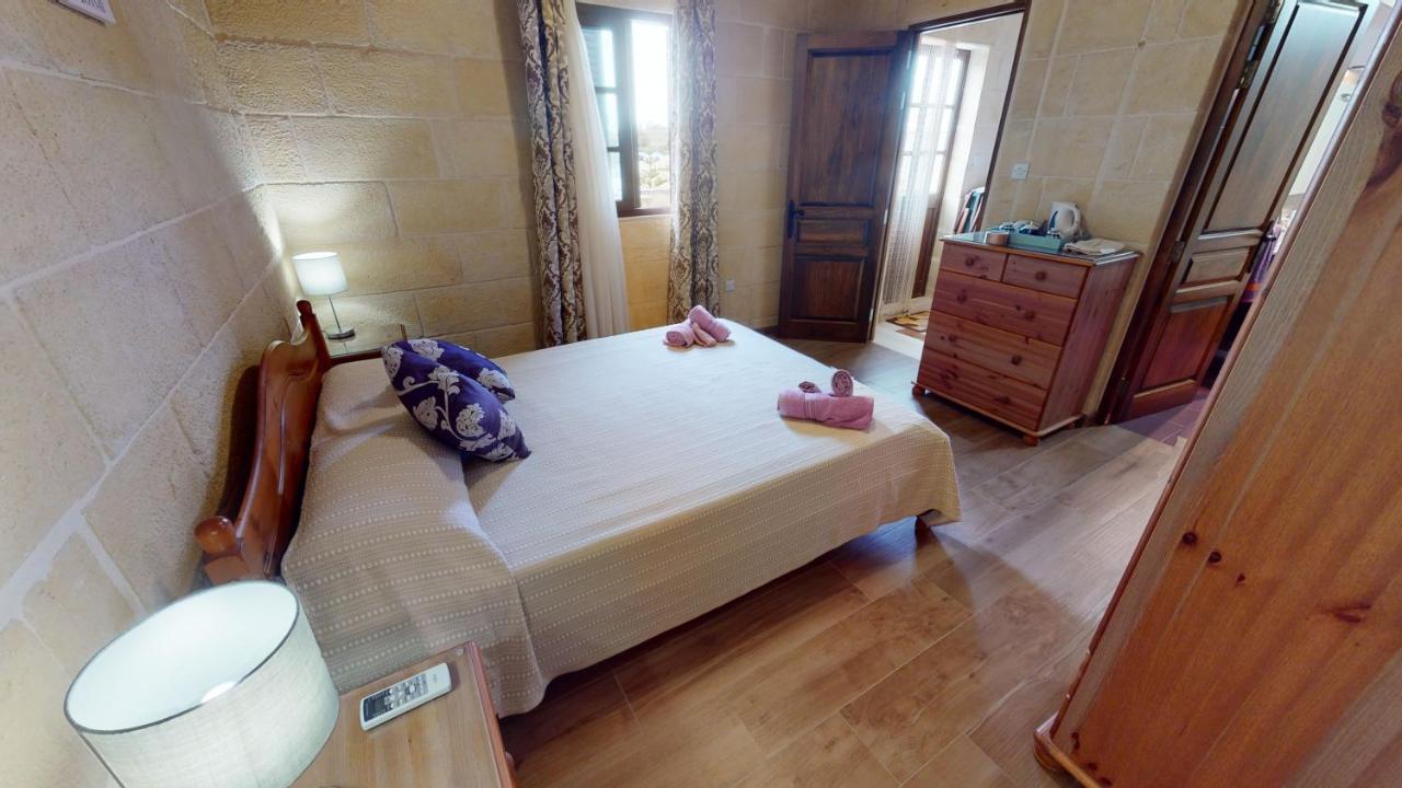 Qala Bed&Breakfast With Swimming Pool - Il-Wenniessa Exterior photo
