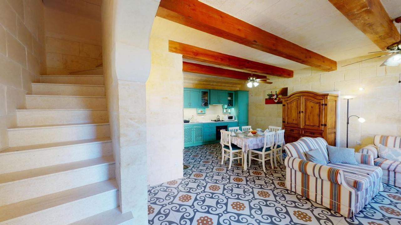 Qala Bed&Breakfast With Swimming Pool - Il-Wenniessa Exterior photo